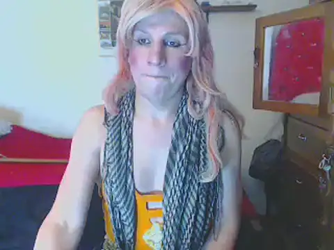 LorenJade online show from 12.21.24