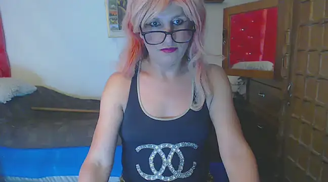 LorenJade online show from 02.14.25