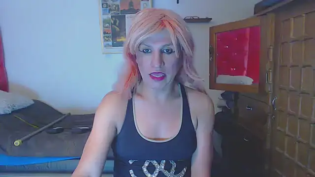 LorenJade online show from 02.15.25