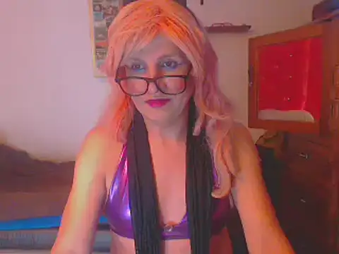 LorenJade online show from 02.22.25