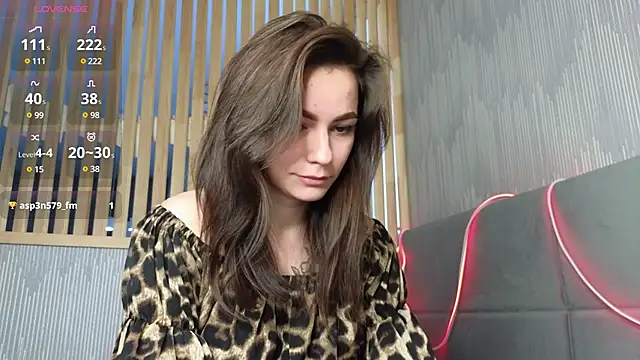 Snapshot of girl_with_snaketatto0 chatting on 02.12.25 girl with snaketatto0 online show from 02.12.25