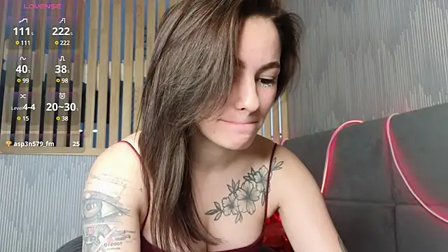 Snapshot of girl_with_snaketatto0 chatting on 02.16.25 girl with snaketatto0 online show from 02.16.25