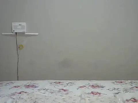 Cariepink online show from 10.25.25