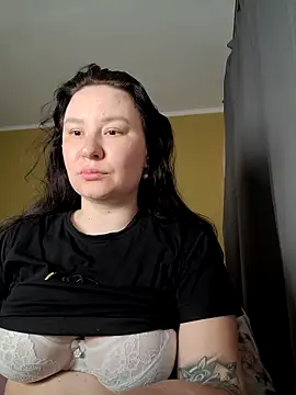 AlexaLexie online show from 04.05.26