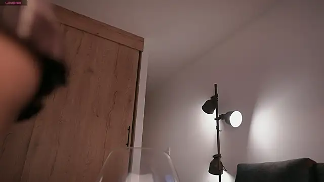 GigiLee  online show from 11.22.25