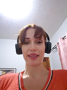 Irresistible24 online show from 12.14.25