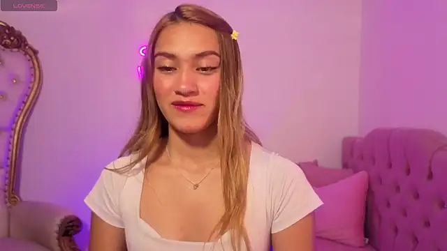 Jenner tay online show from 07.20.26