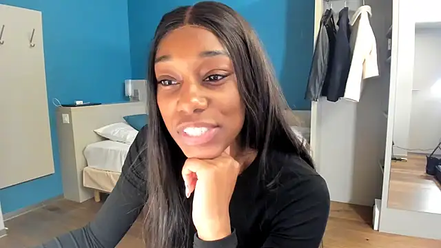 smileybabe online show from 10.31.25