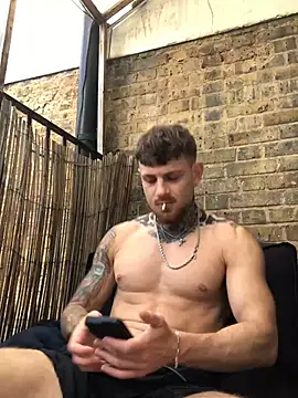 Snapshot of -ThomasJr- chatting on 07.16.26 -ThomasJr- online show from 07.16.26
