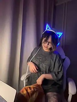 maydaykimmy online show from 12.02.25