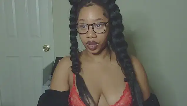 Snapshot of goddessdaisysky chatting on 10.14.25 goddessdaisysky online show from 10.14.25