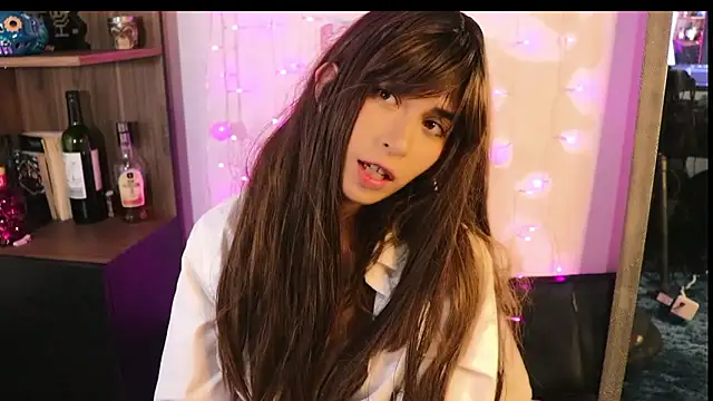 Snapshot of _lucy_white_ chatting on 12.09.24  lucy white  online show from 12.09.24