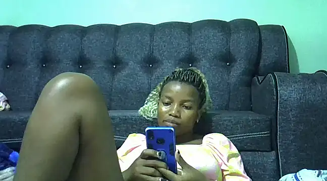 prettychoco1 online show from 01.20.25