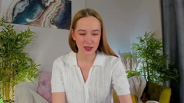 Sweett Monica online show from 11.06.25