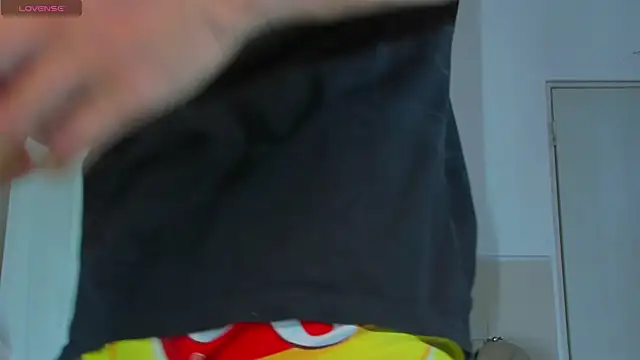 Snapshot of MikeRoss7777 chatting on 10.18.25 MikeRoss7777 online show from 10.18.25