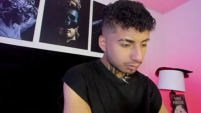 JuanCamiilo 66 online show from 10.24.25