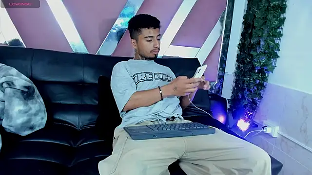 JuanCamiilo 66 online show from 02.16.26