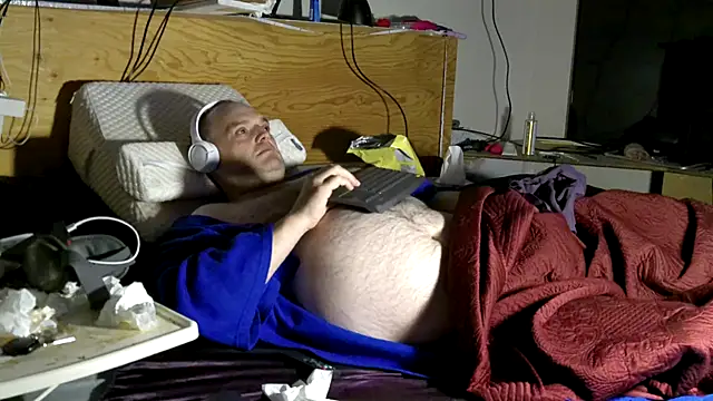 caressonnous online show from 10.15.25