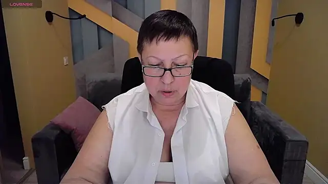 BarbaraTurners online show from 12.25.24