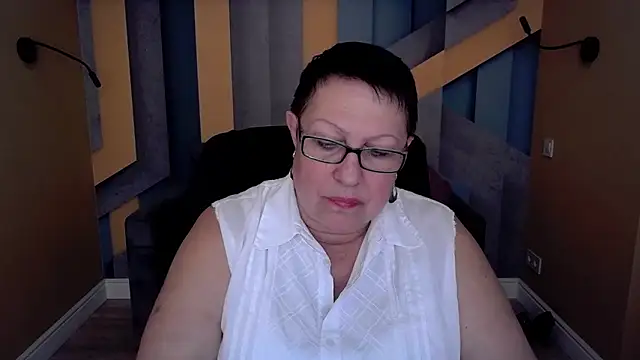 BarbaraTurners online show from 11.07.25