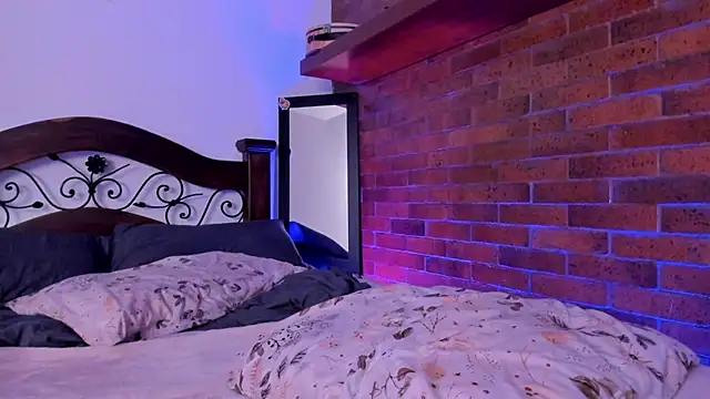 noemi foxxx online show from 02.06.25