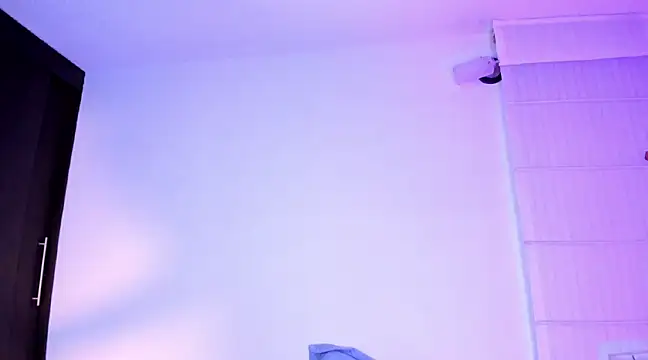 summer holiday online show from 12.14.24