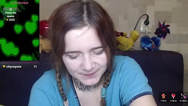 Snapshot of Yours_good_mood chatting on 11.02.25 Yours good mood online show from 11.02.25