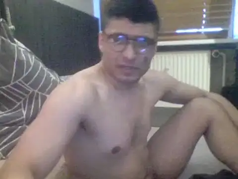 Snapshot of carsten_yazan chatting on 03.19.25 carsten yazan online show from 03.19.25