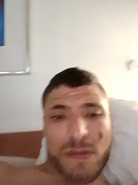 Snapshot of carsten_yazan chatting on 09.27.25 carsten yazan online show from 09.27.25