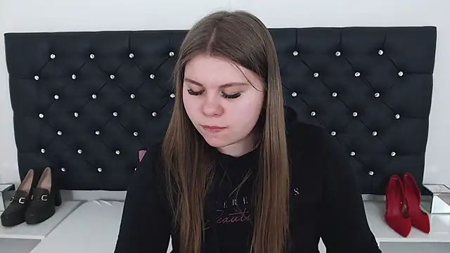 AbbyPleasure online show from 02.18.25