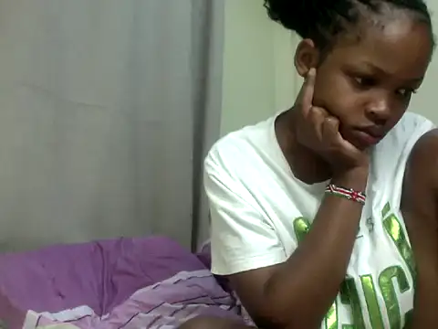 queen-sasha online show from 11.25.25