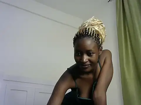 thicky anncy online show from 12.15.24