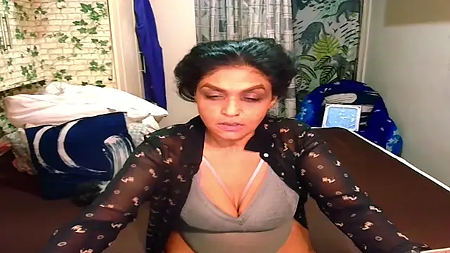 Indian Blaze00 online show from 02.19.25