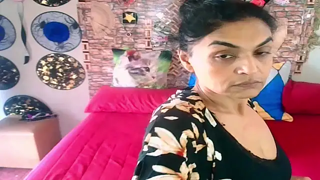 Snapshot of Indian_Blaze00 chatting on 10.05.25 Indian Blaze00 online show from 10.05.25