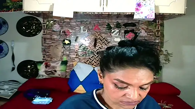 Snapshot of Indian_Blaze00 chatting on 10.18.25 Indian Blaze00 online show from 10.18.25