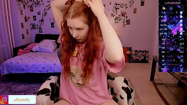 CallMeEffy1 online show from 03.23.25