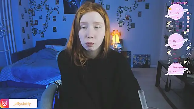 CallMeEffy1 online show from 10.13.25