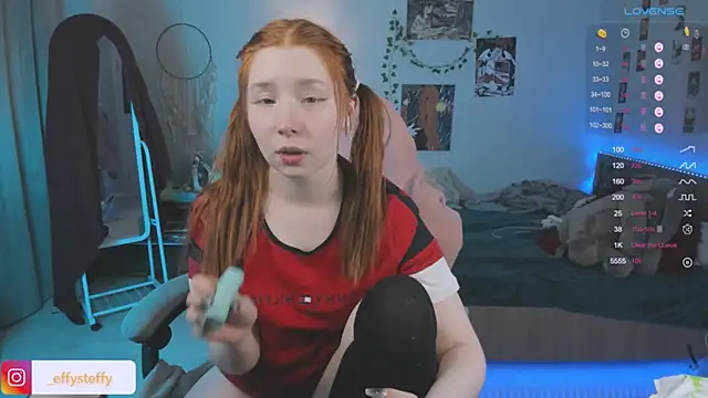 Snapshot of CallMeEffy1 chatting on 02.20.26 CallMeEffy1 online show from 02.20.26