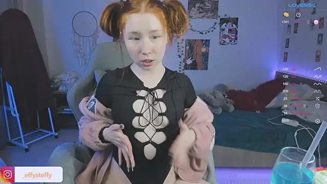 Snapshot of CallMeEffy1 chatting on 02.21.26 CallMeEffy1 online show from 02.21.26