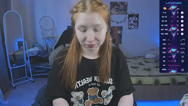 Snapshot of CallMeEffy1 chatting on 03.28.26 CallMeEffy1 online show from 03.28.26