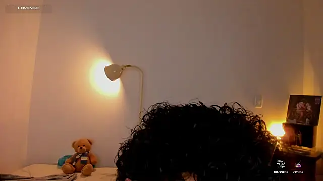 Curlblue online show from 10.01.25