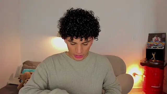 Curlblue online show from 12.17.25