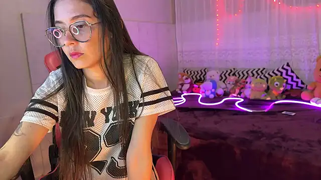 Snapshot of Lua34682 chatting on 10.03.25 Lua34682 online show from 10.03.25