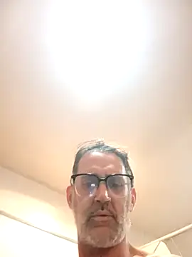 Lia Y PatrickX online show from 04.25.26