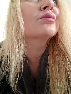 LadyLolyPop  online show from 04.28.26