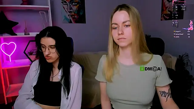 scarlet mooore online show from 03.11.25