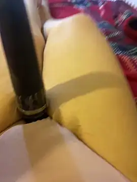 Snapshot of Ceyceys chatting on 01.10.25 Ceyceys online show from 01.10.25