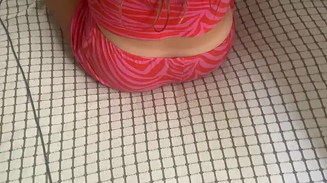 Snapshot of Ceyceys chatting on 09.28.25 Ceyceys online show from 09.28.25