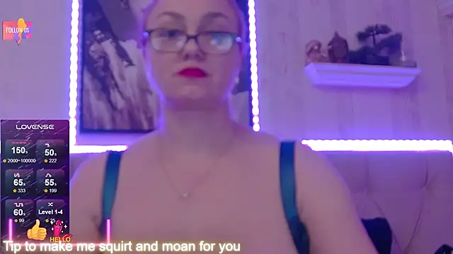 Snapshot of LadyJeen chatting on 01.13.25 LadyJeen online show from 01.13.25