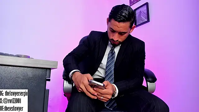 Snapshot of thesexlawyer1 chatting on 02.01.25 thesexlawyer1 online show from 02.01.25